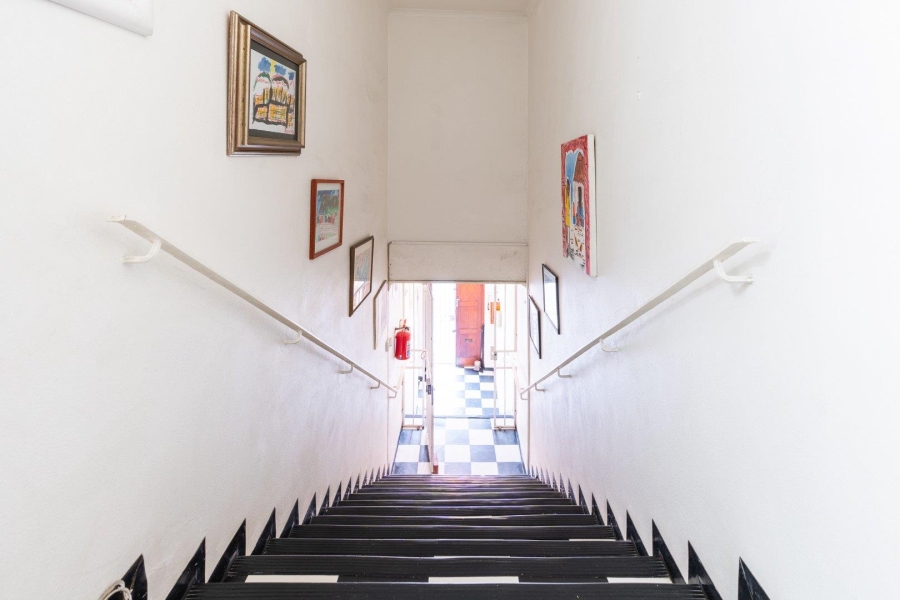 To Let commercial Property for Rent in De Waterkant Western Cape